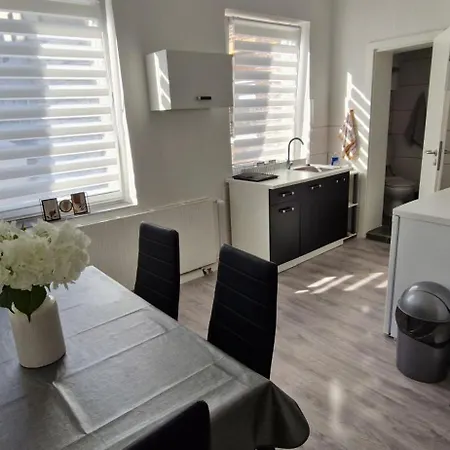 Central Apartment Krefeld