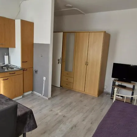 Central Apartment Krefeld Apartment *