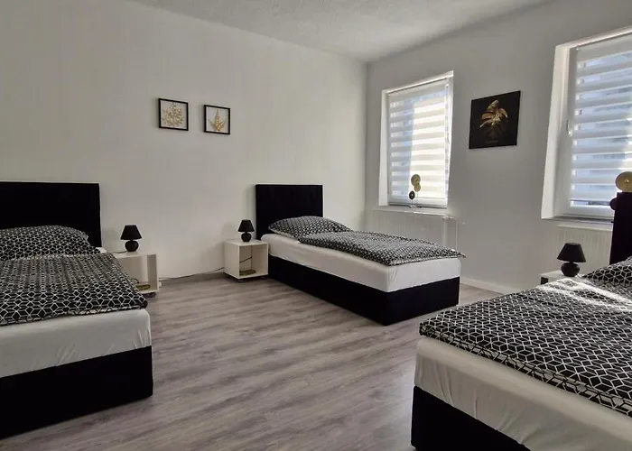 Central Apartment Krefeld Daire