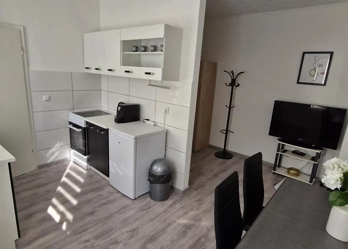 Daire Central Apartment Krefeld